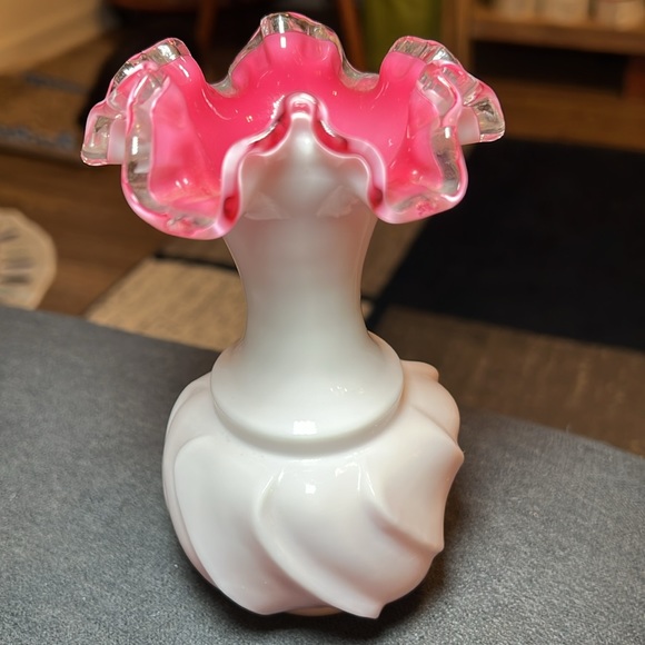 Fenton Other - Vintage Antique Fenton Glass Wavecrest Vase Victorian Style Pink Peach Blow